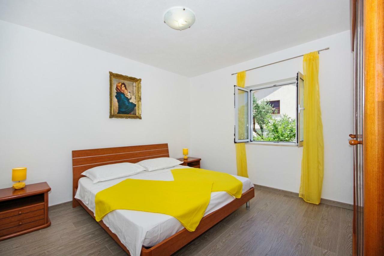 Kuca Za Odmor Toni Apartman Postira Kültér fotó